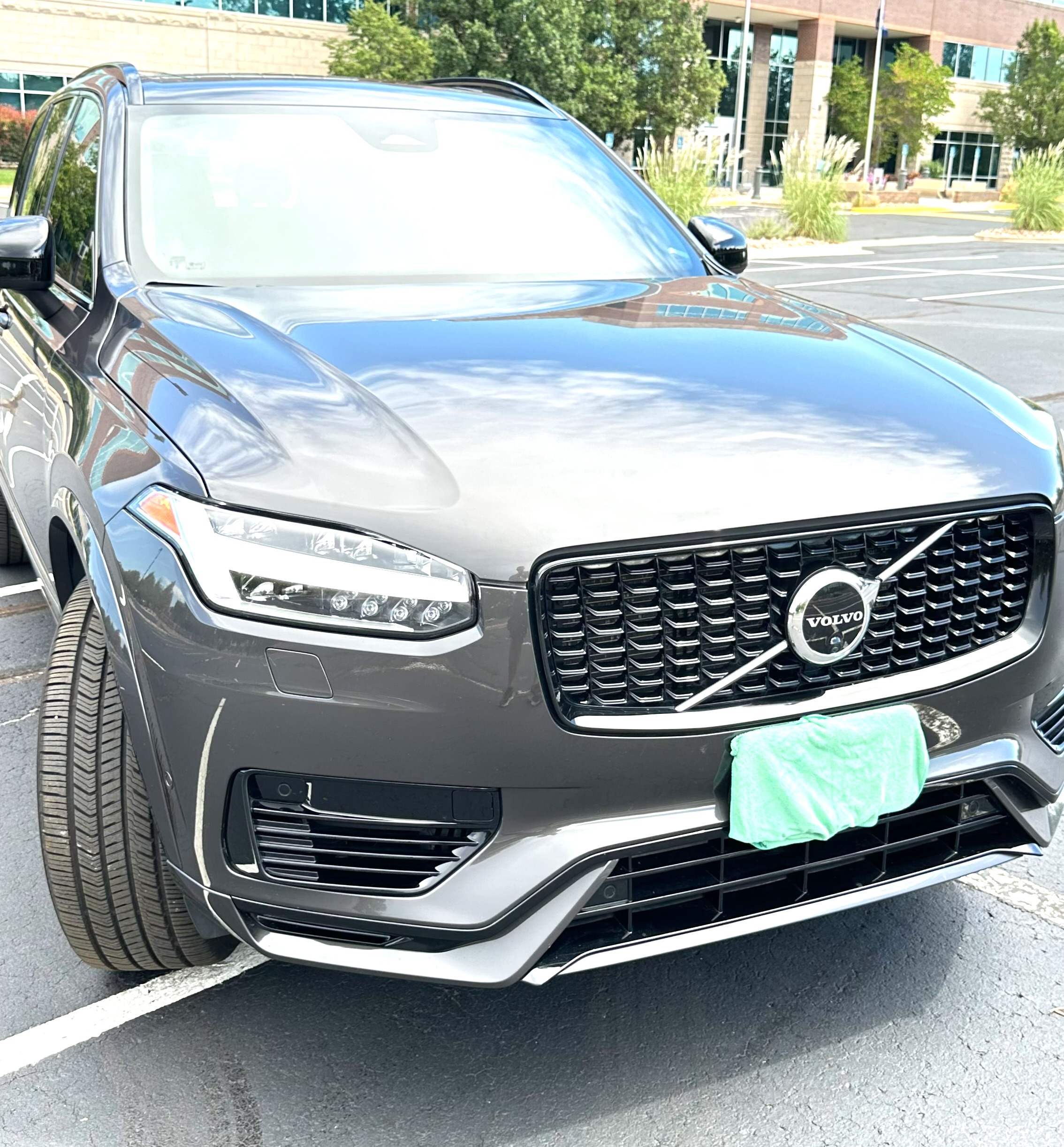 Used 2023 Volvo XC90 T8 Ultimate w/ Protection Package Premier AWD/4WD image 1