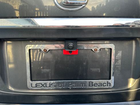 Used 2010 Lexus ES 350 image 10