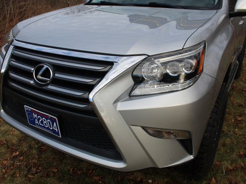 Used 2016 Lexus GX 460 460 Sport Utility 4D image 8