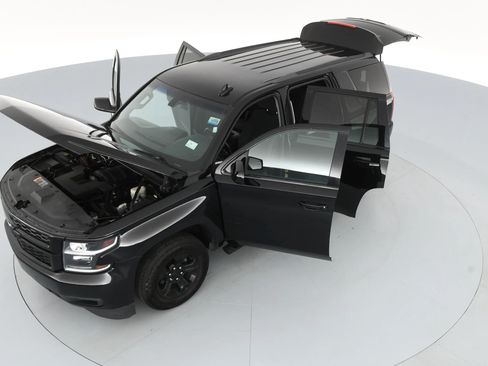 Used 2019 Chevrolet Tahoe LS image 21