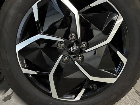 Used 2023 Hyundai Ioniq 5 SE RWD image 11