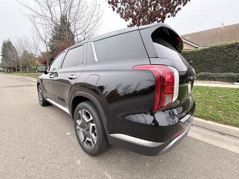 Used 2024 Hyundai Palisade SEL w/ Premium Package image 5