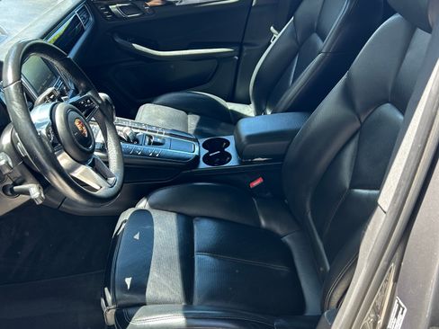 Used 2015 Porsche Macan S image 10