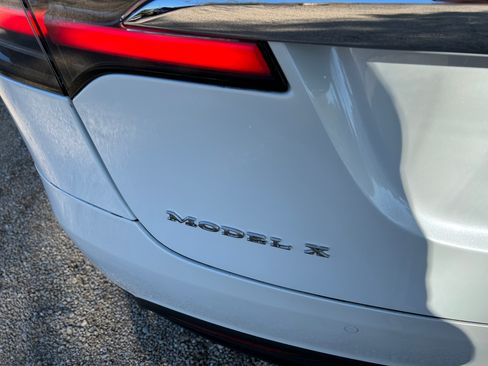 Used 2017 Tesla Model X P100D image 9