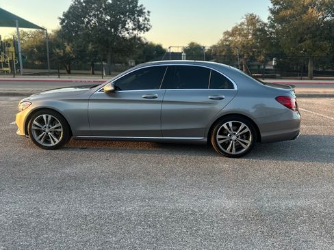 Used 2015 Mercedes-Benz C 300 Sedan image 15