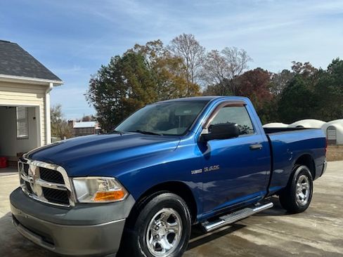 Used 2009 Dodge Ram 1500 Truck ST w/ ST Popular Equipment Group image 4