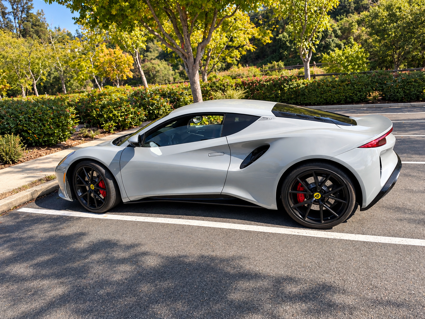 Used 2024 Lotus Emira First Edition RWD image 4