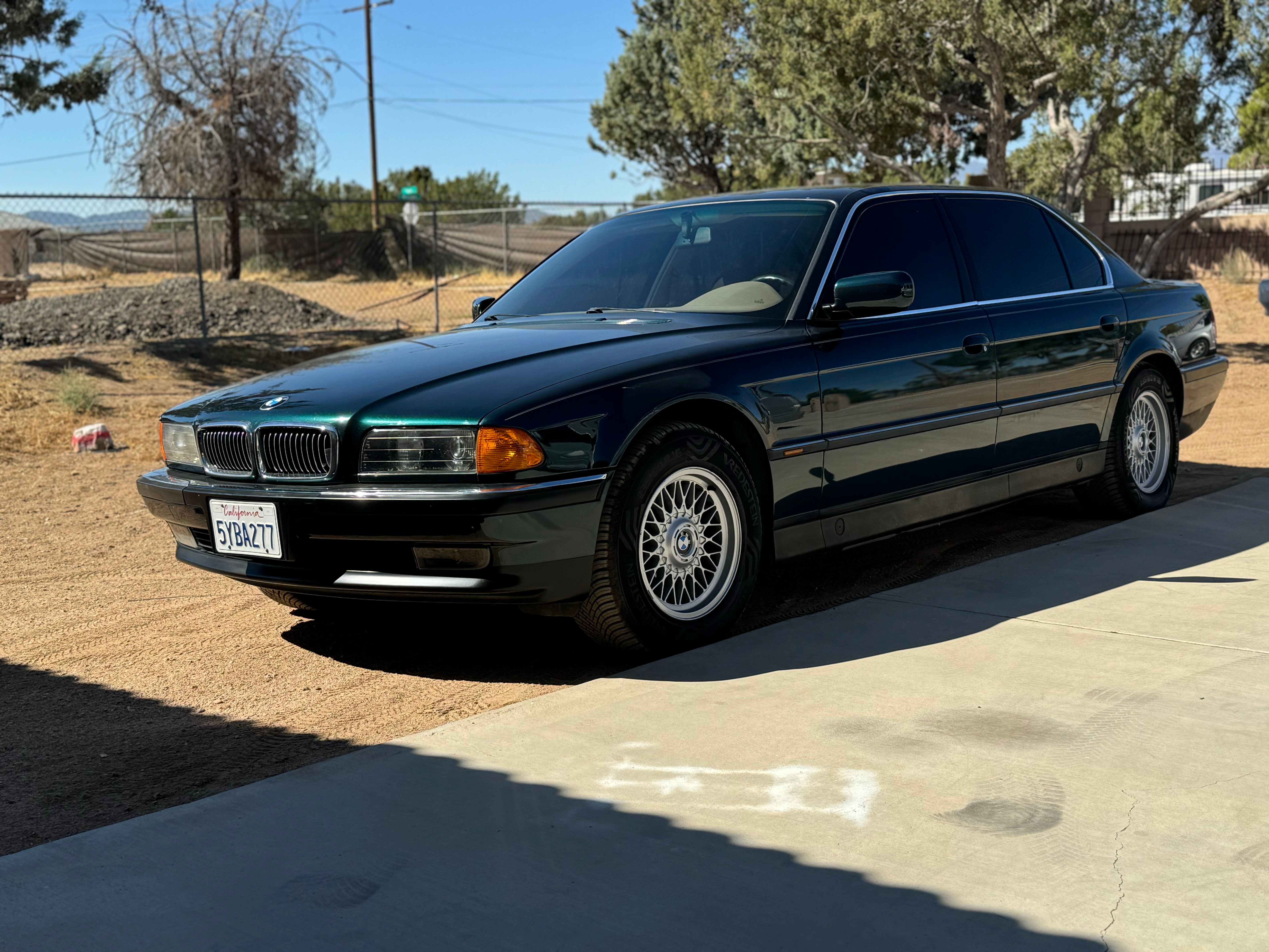 Used 1997 BMW 740iL RWD image 29