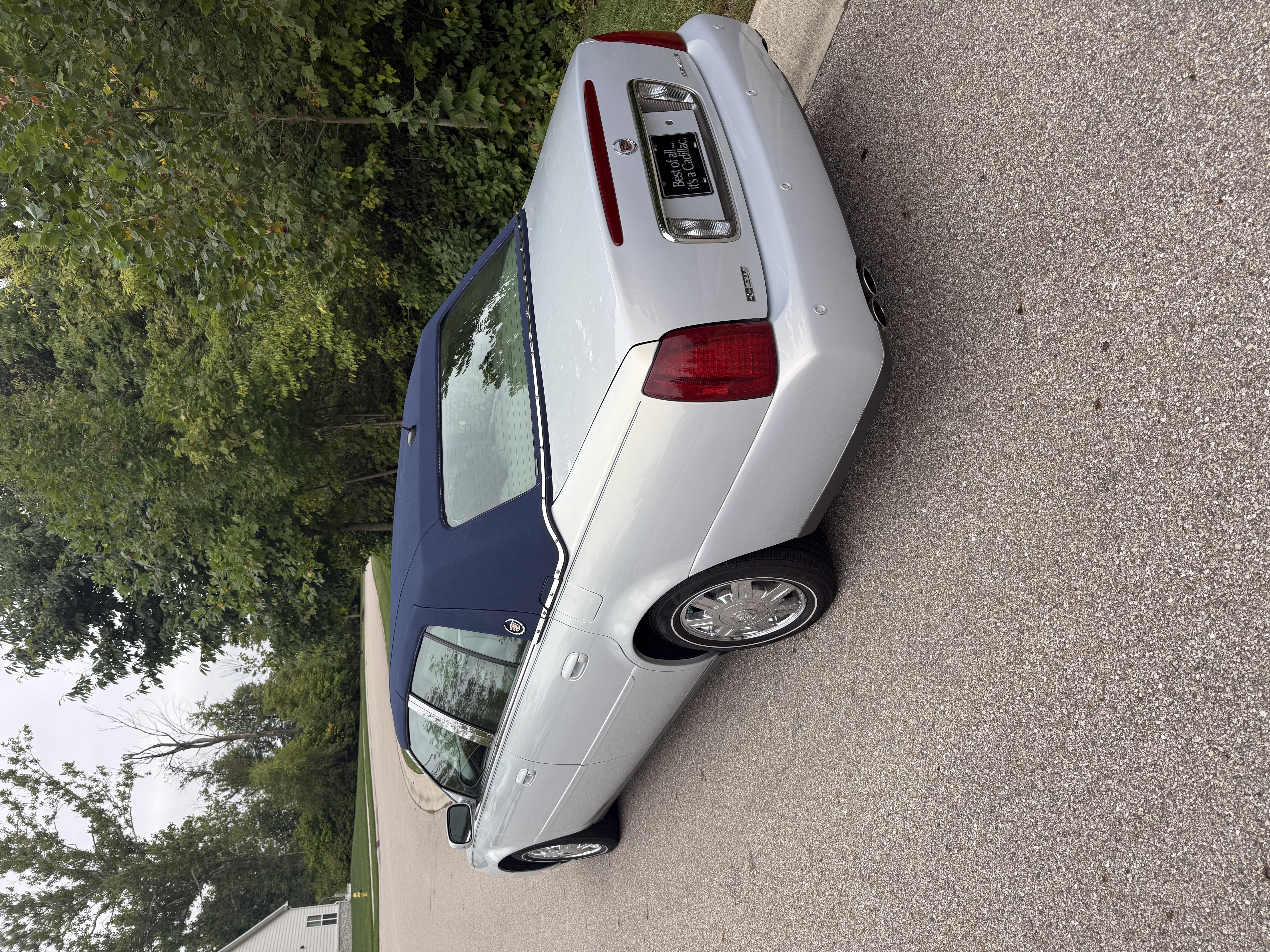 Used 2005 Cadillac De Ville w/ Limited Edition Package FWD image 4