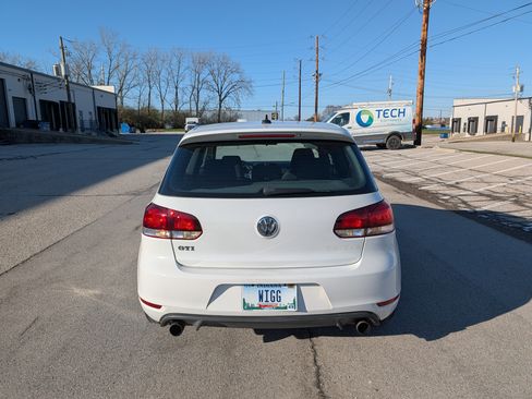 Used 2012 Volkswagen GTI 2.0T 2-Door image 11