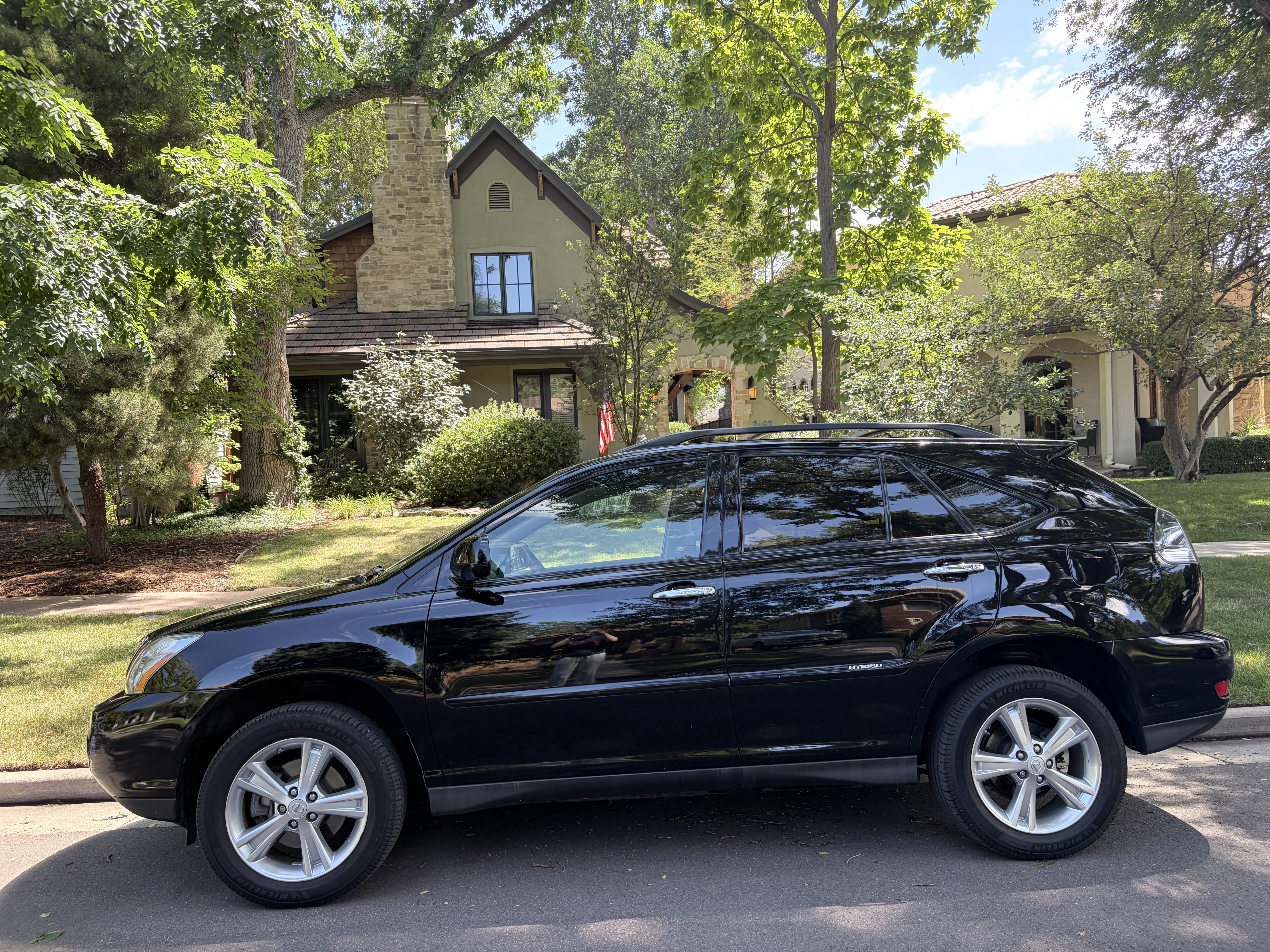 Used 2008 Lexus RX 400h AWD w/ Premium Plus Pkg image 2