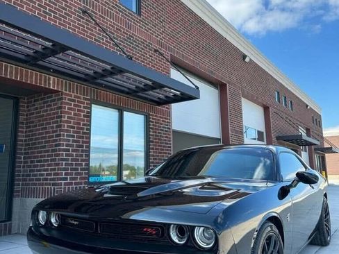 Used 2020 Dodge Challenger R/T Scat Pack w/ Dynamics Package image 2