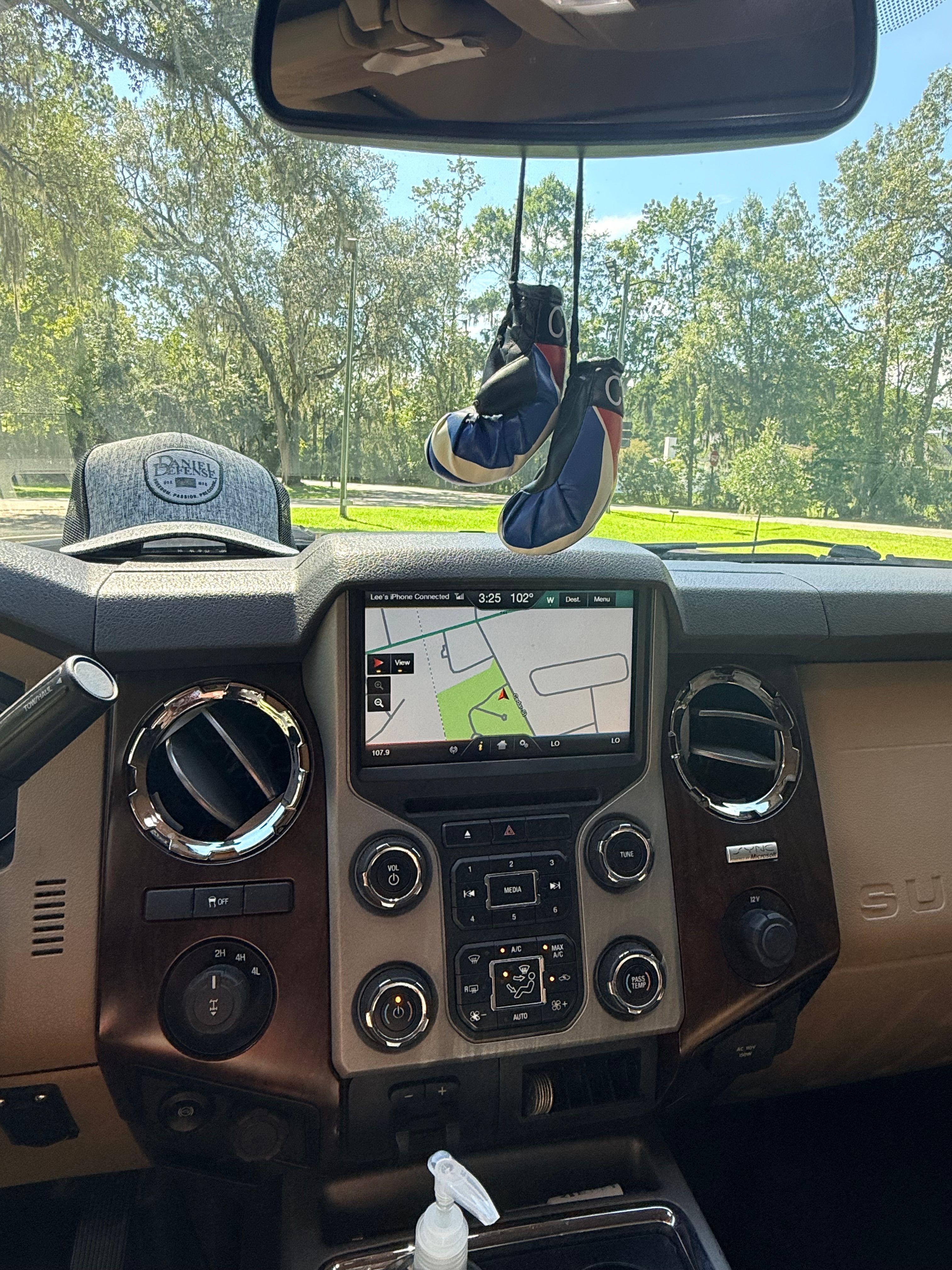 Used 2015 Ford F250 Lariat w/ Chrome Package AWD/4WD image 13