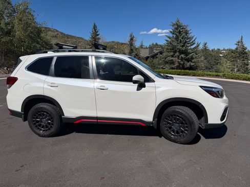 Used 2019 Subaru Forester Limited w/ Popular Package #3 AWD/4WD image 6