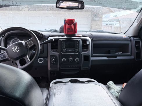 Used 2014 RAM 2500 Tradesman w/ Chrome Appearance Group image 2