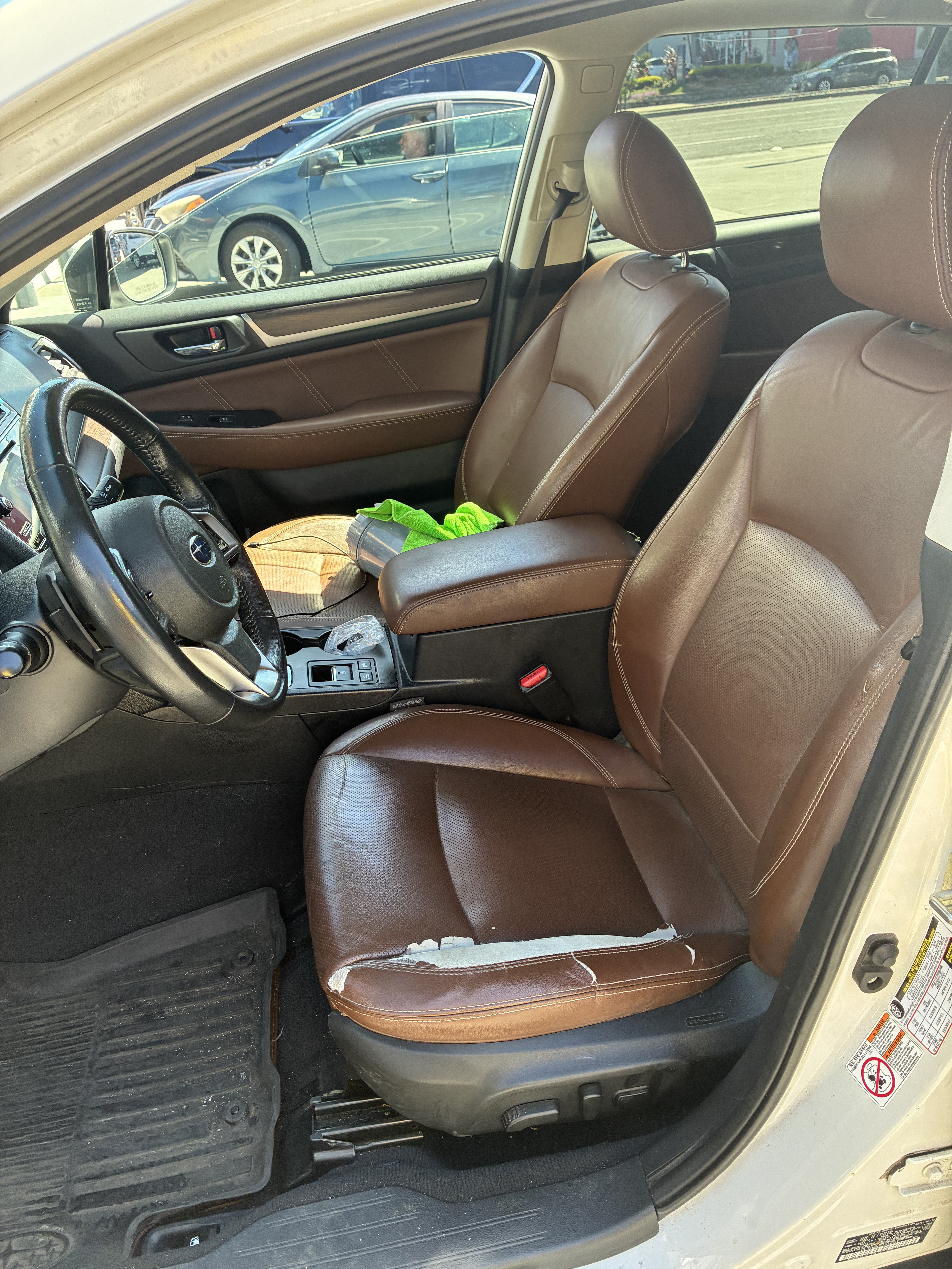 Used 2018 Subaru Outback 3.6R Touring w/ Popular Package #3 AWD/4WD image 16