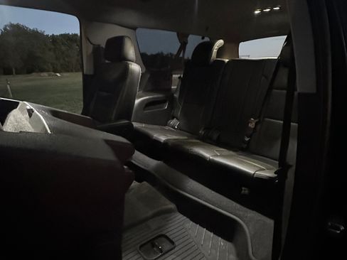 Used 2019 GMC Yukon XL Denali w/ Denali Ultimate Package AWD/4WD image 15