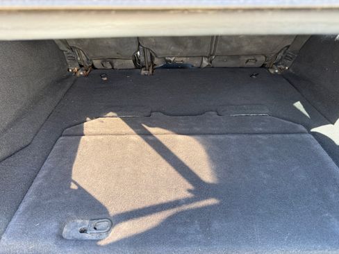 Used 2010 Jeep Wrangler Unlimited Sport image 11