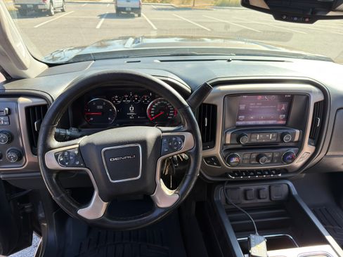 Used 2015 GMC Sierra 2500 Denali w/ Duramax Plus Package image 14