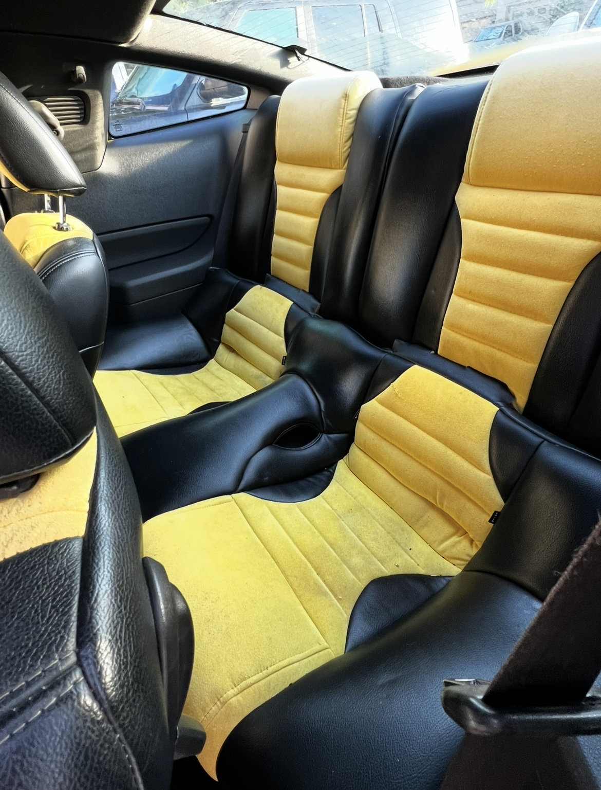 Used 2005 Ford Mustang Coupe RWD image 6