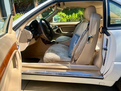 Used 1999 Mercedes-Benz SL 500 image 12