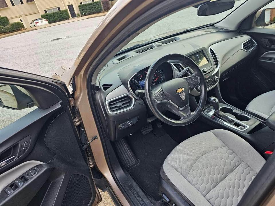 Used 2019 Chevrolet Equinox LT AWD/4WD image 14