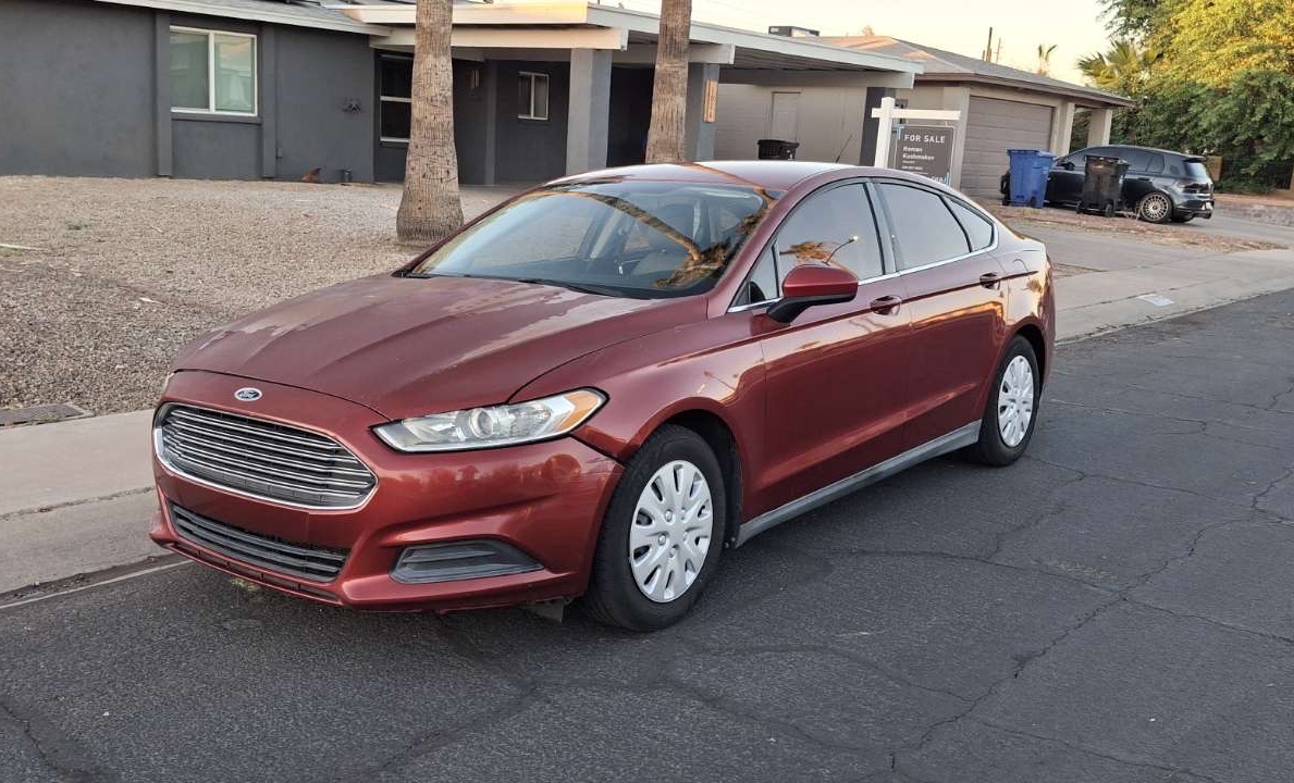 Used 2014 Ford Fusion S FWD image 1