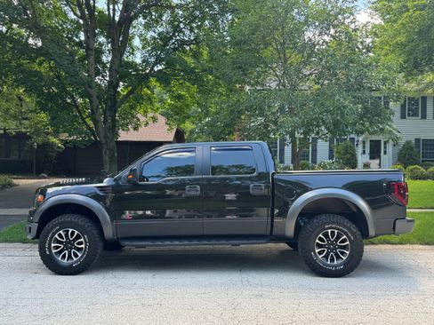 Used 2012 Ford F150 Raptor w/ Raptor Luxury Pkg AWD/4WD image 2
