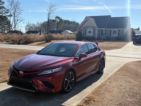 Used 2018 Toyota Camry XSE w/ Audio Package image 10