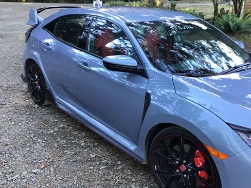 Used 2019 Honda Civic Type R image 13