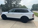 Used 2021 Kia Telluride SX w/ SX Prestige Package image 4