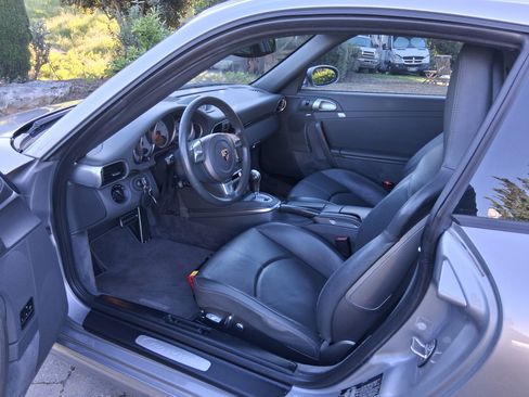 Used 2006 Porsche 911 Carrera S image 8