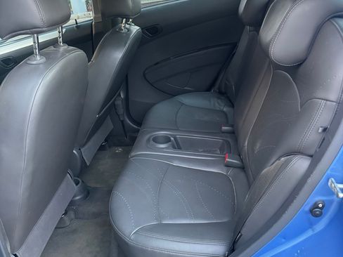Used 2014 Chevrolet Spark LT FWD image 6