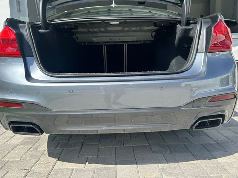 Used 2018 BMW M550i xDrive image 5