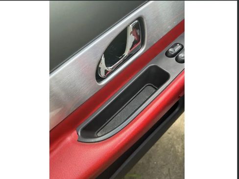 Used 2002 Ford Thunderbird image 13