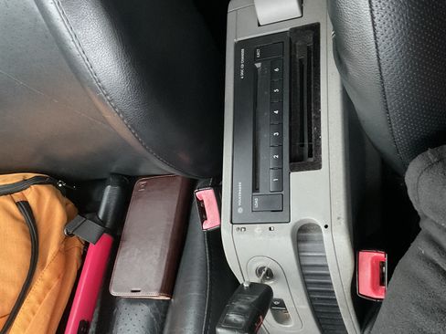 Used 2003 Volkswagen Beetle GLS image 11