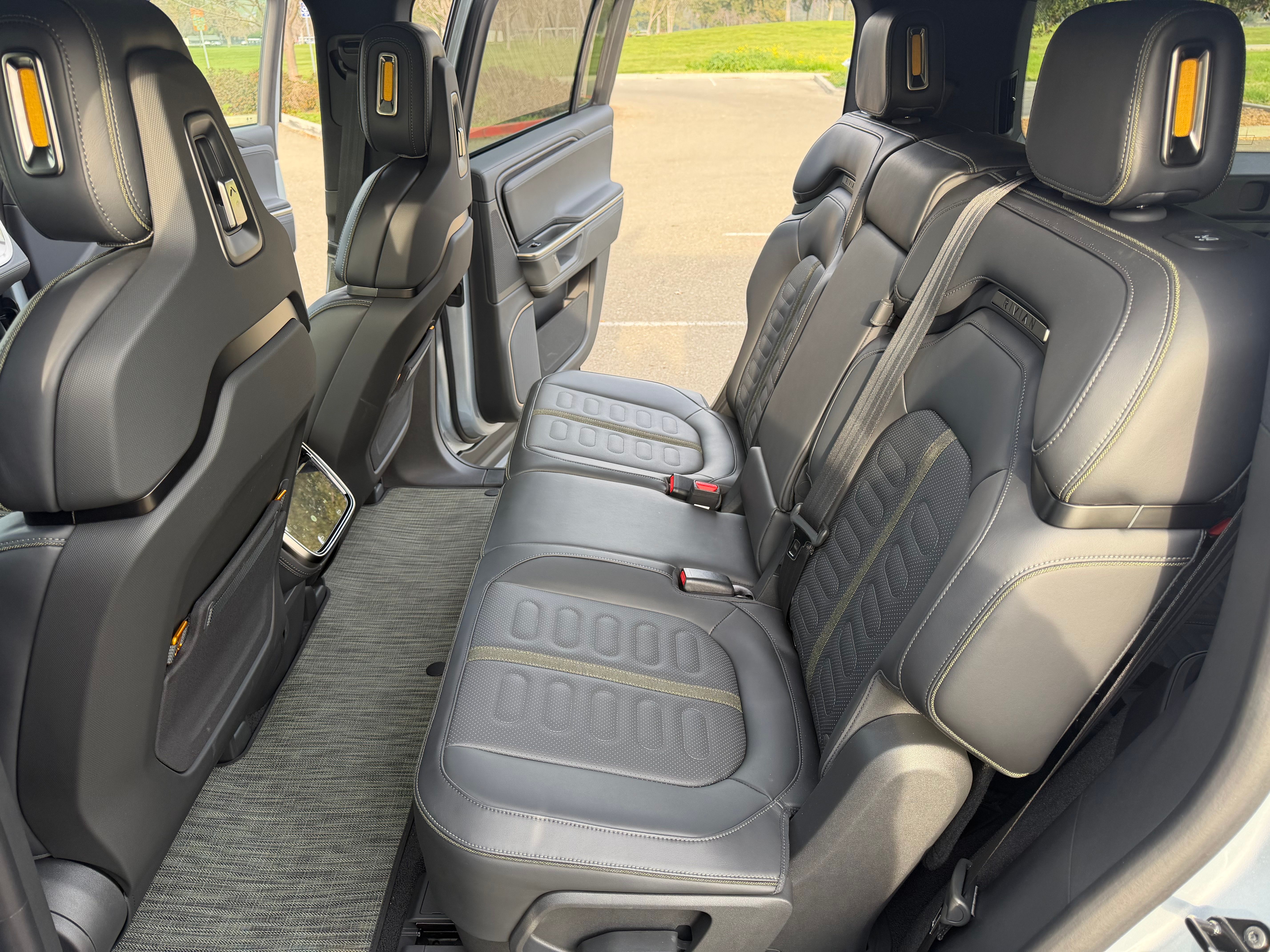Used 2026 Rivian R1S Adventure AWD/4WD image 11