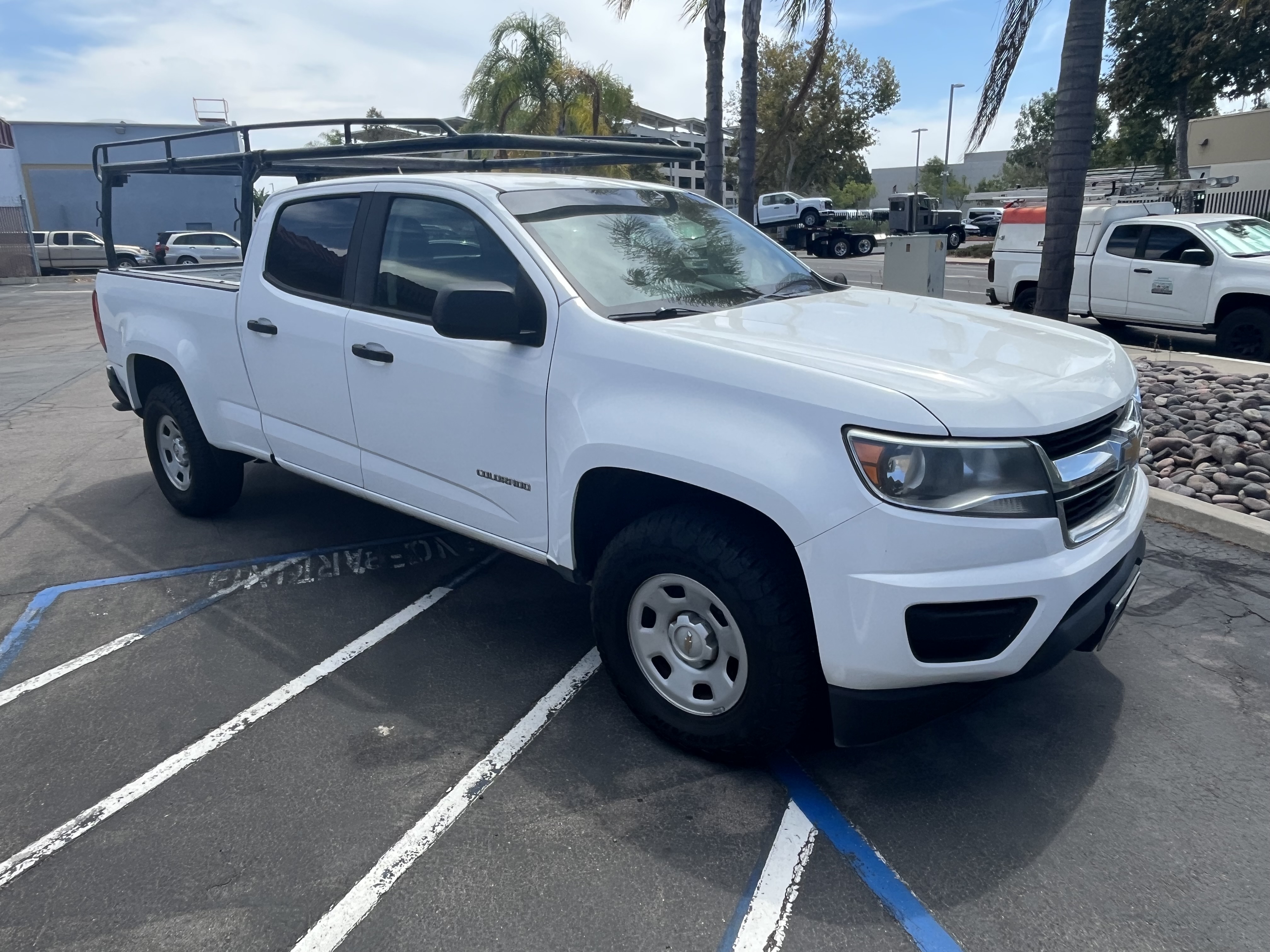 Used 2018 Chevrolet Colorado W/T w/ WT Convenience Package RWD image 4