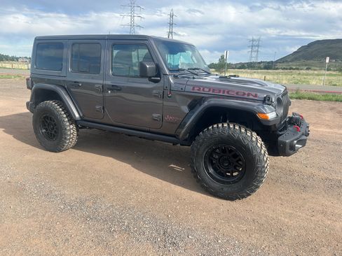 Used 2020 Jeep Wrangler Unlimited Rubicon AWD/4WD image 16