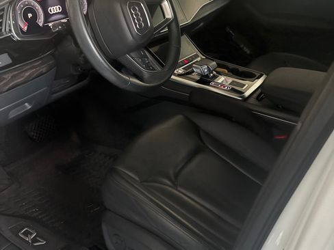 Used 2020 Audi Q7 3.0T Premium Plus w/ Premium Plus Package AWD/4WD image 10