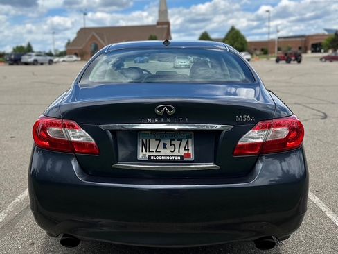 Used 2011 INFINITI M56 x w/ Deluxe Touring Pkg AWD/4WD image 17