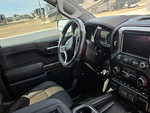 Used 2020 Chevrolet Silverado 1500 LTZ w/ LTZ Plus Package image 23