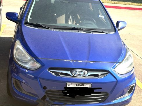 Used 2014 Hyundai Accent GLS image 1