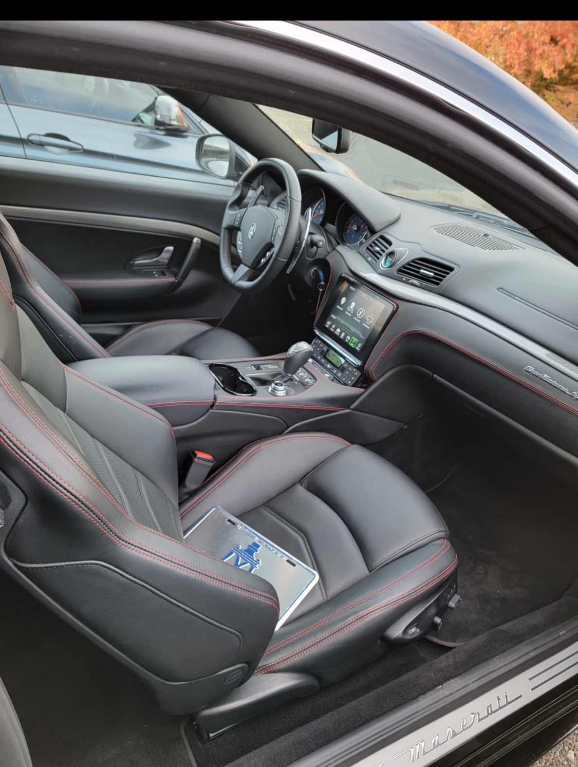 Used 2018 Maserati GranTurismo Sport RWD image 14