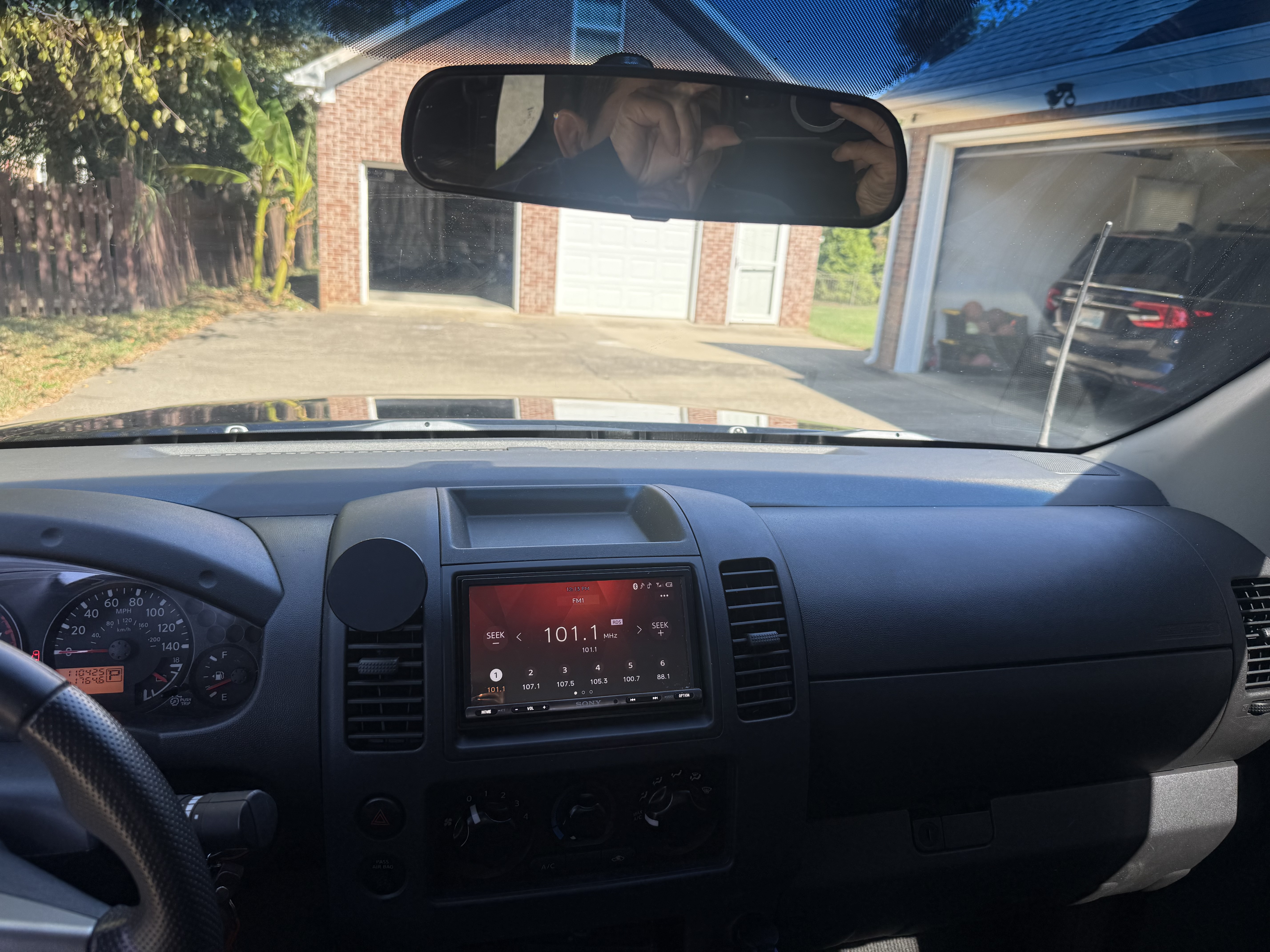 Used 2006 Nissan Frontier SE RWD image 25