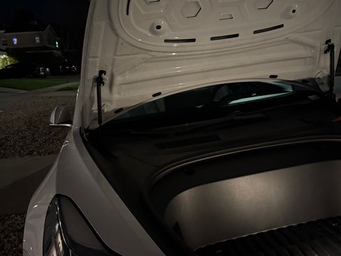 Used 2020 Tesla Model 3 Standard Range Plus image 17