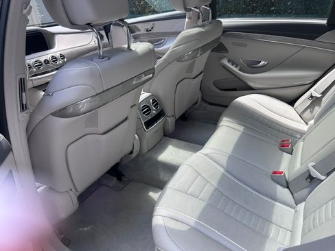 Used 2016 Mercedes-Benz S 550 Sedan image 8