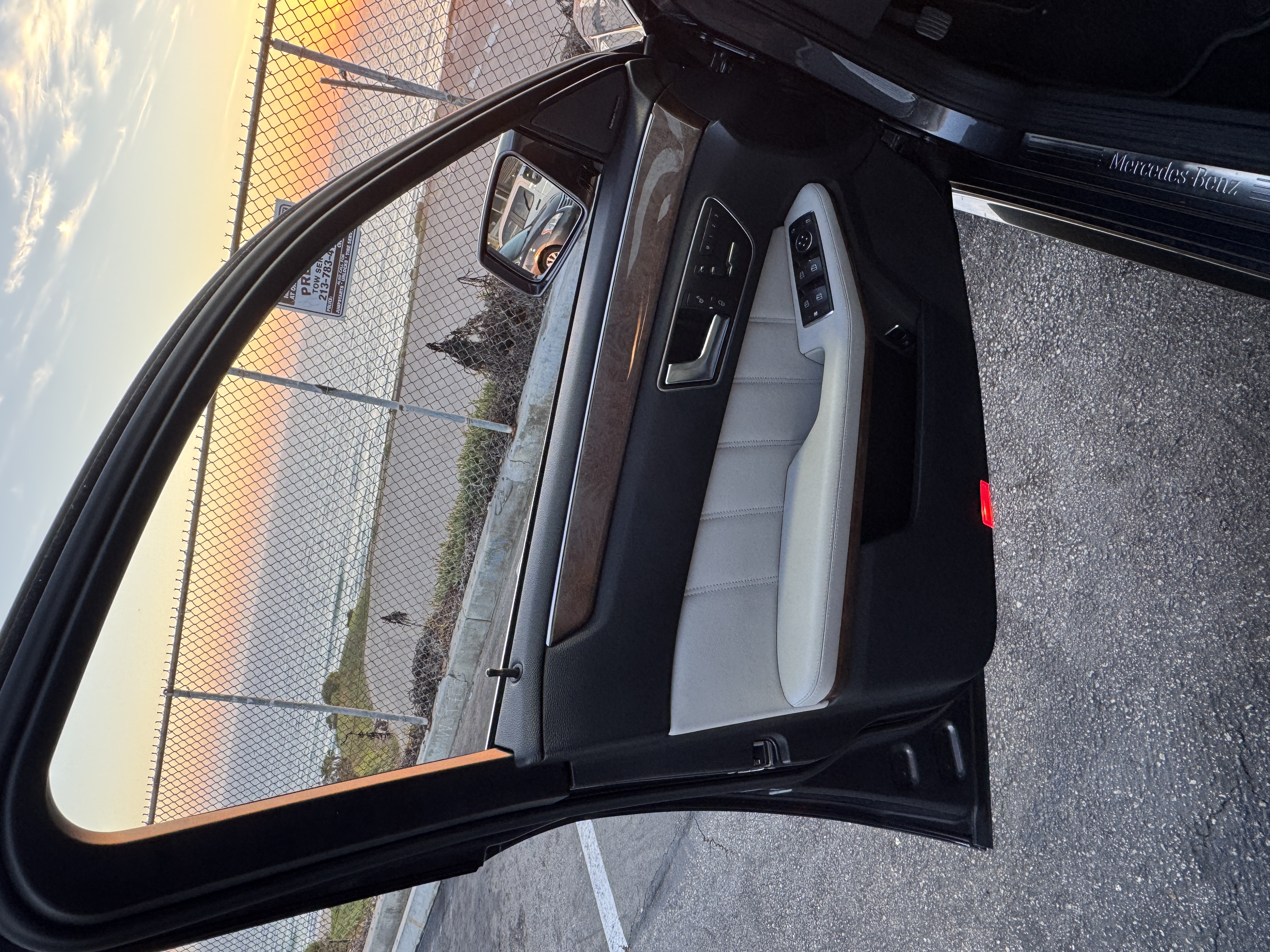 Used 2013 Mercedes-Benz E 350 4MATIC Sedan image 14