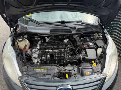 Used 2011 Ford Fiesta S FWD image 22