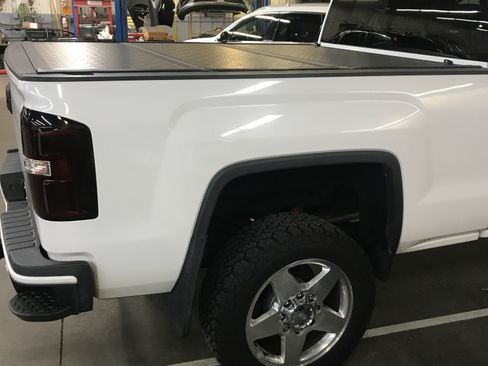 Used 2015 GMC Sierra 2500 Denali w/ Snow Plow Prep Package image 11